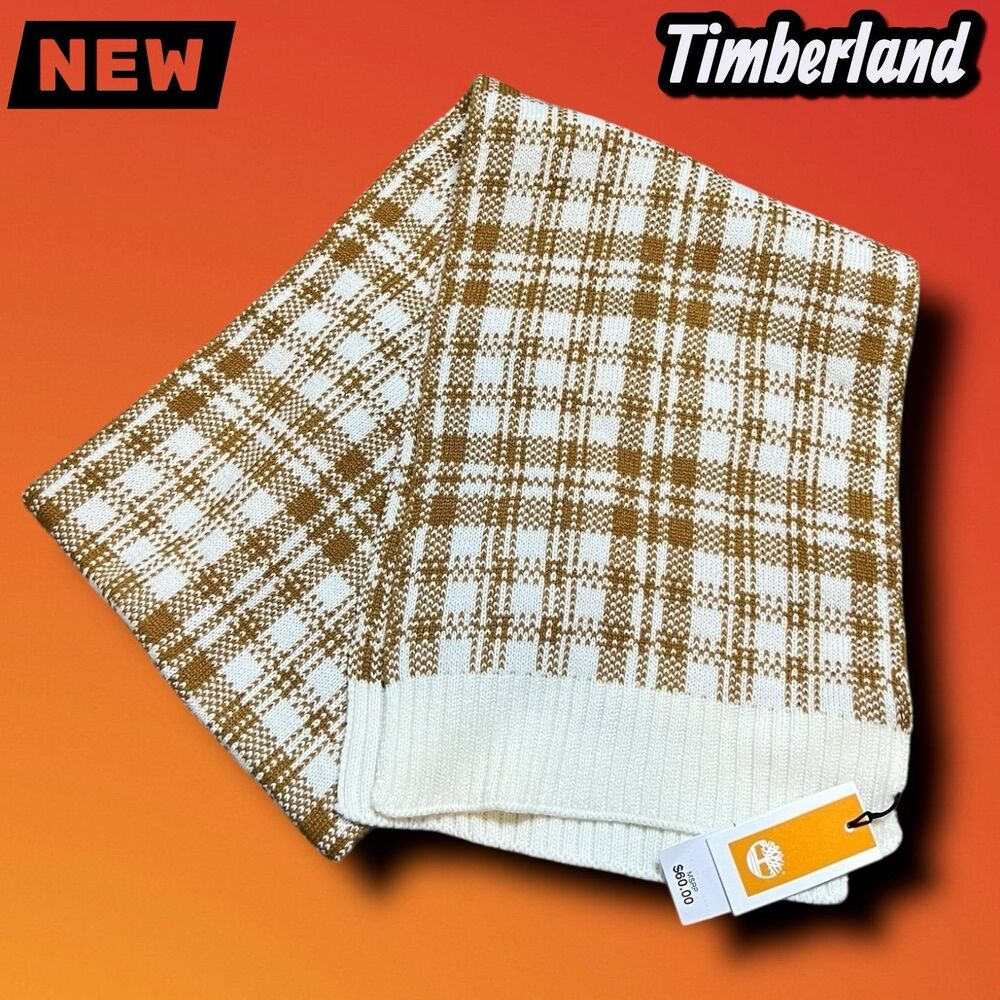 New NWT Timberland Plaid Knit Scarf perfect for cold season